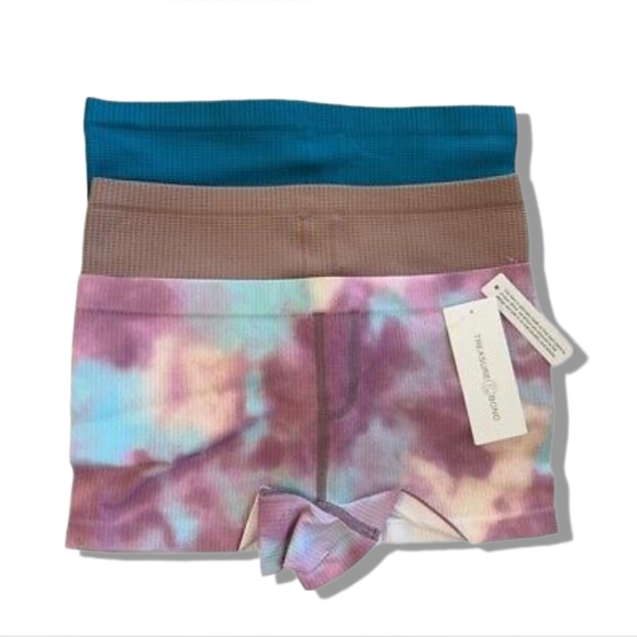 Treasure & Bond Other - Girls Set of 3 Treasure and Bond Boyshort Underwear Xl